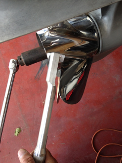 thumbnail image 2 of T-H Marine Prop Master Prop Stop | Propeller Holder For Safer Prop Changing On Boats 2 of 14